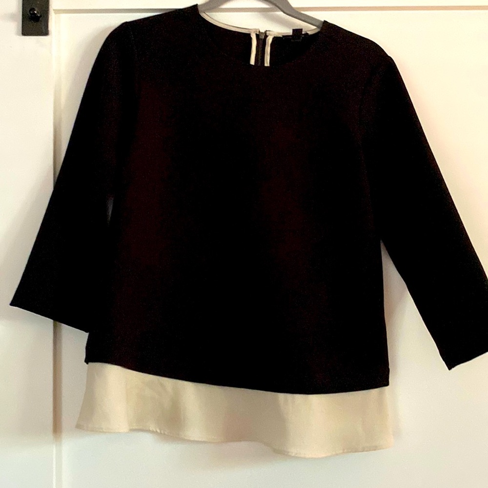 Black and white blouse / Size XS from Ann Taylor